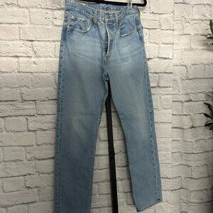 Levis Light Wash Jeans